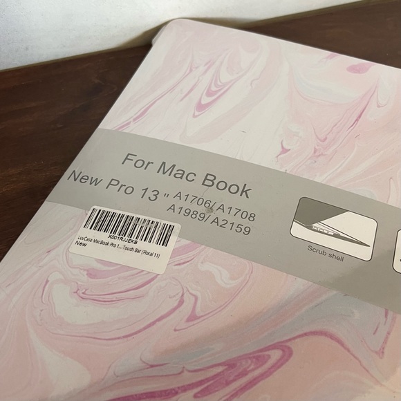 Pink Pale Purple Marble MacBook Pro 13 inch Case A1706/A1708/A1989 - Picture 4 of 6